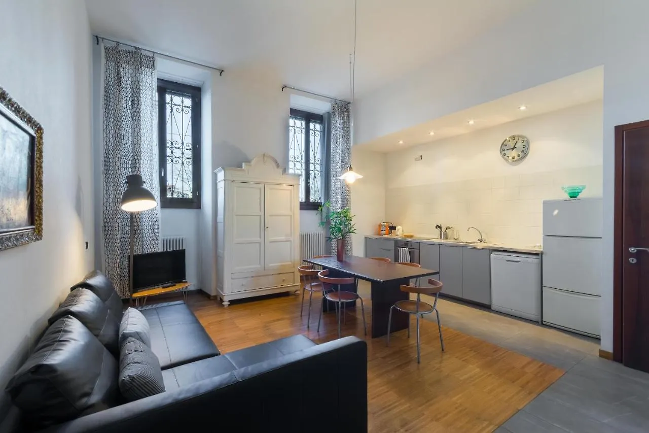 Naviglio 89 Apartment Milan Italy
