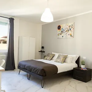 Santa Marta Mailand