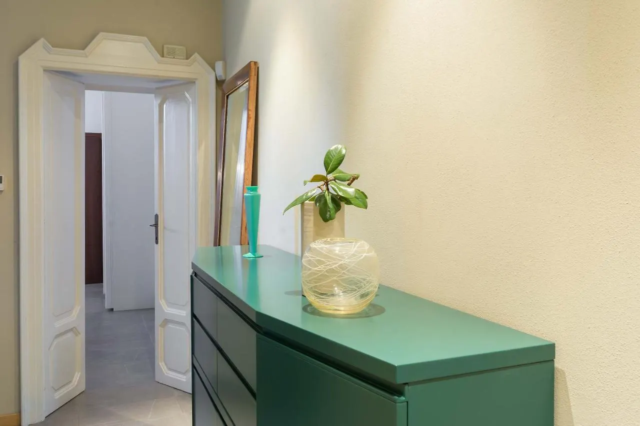 Naviglio 89 Apartment ميلان 0*,  إيطاليا